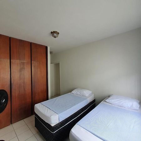 Hostel Umuarama Uberlandia Luaran gambar